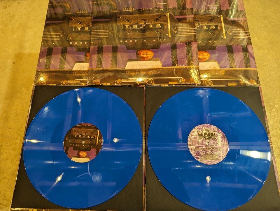 Tesla – Bust A Nut Vinyl