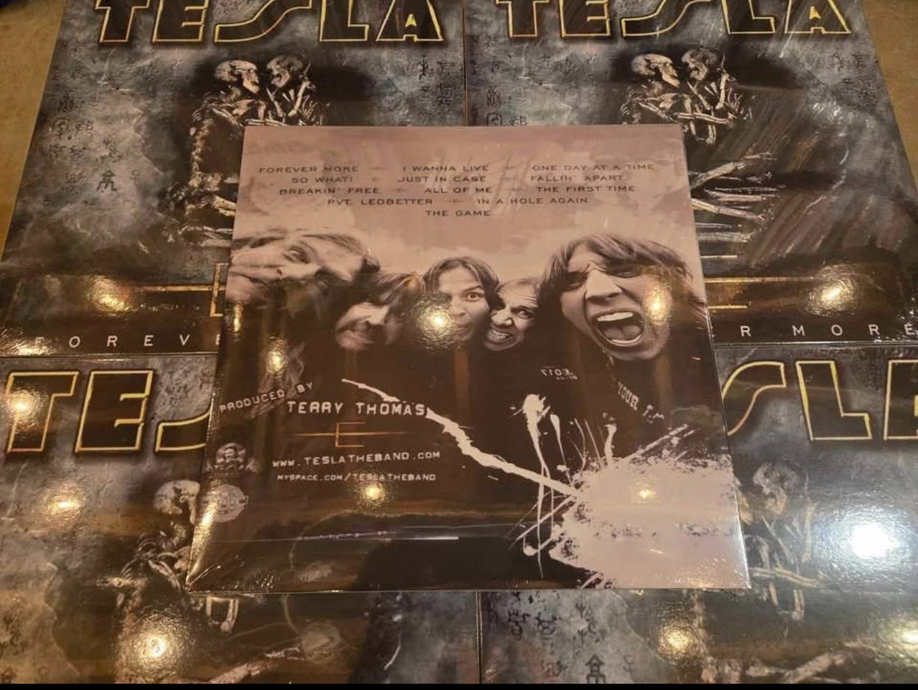 Tesla – Forever More-LP