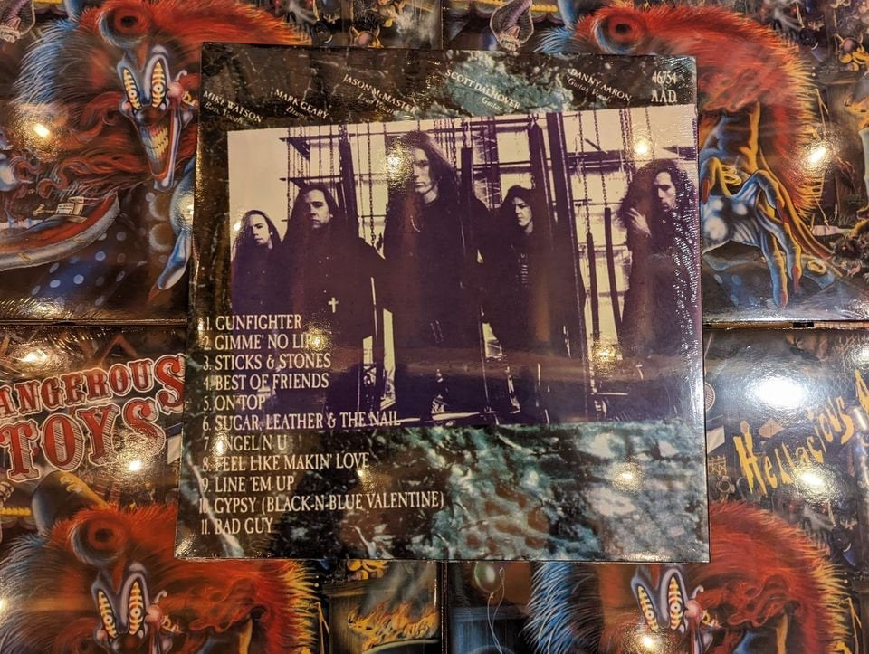 Dangerous Toys – Hellacious Acres Vinyl