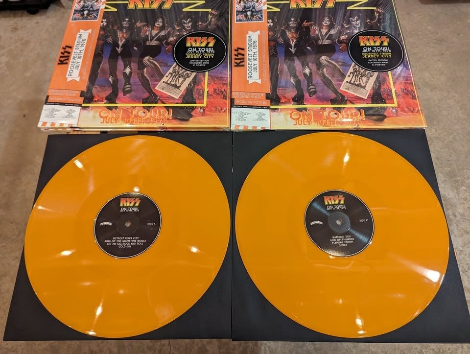 Kiss – On Tour! July 10th, 1976 Vinyl